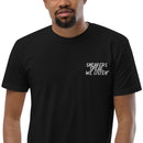 Sneakers Speak, We Listen" -shirt